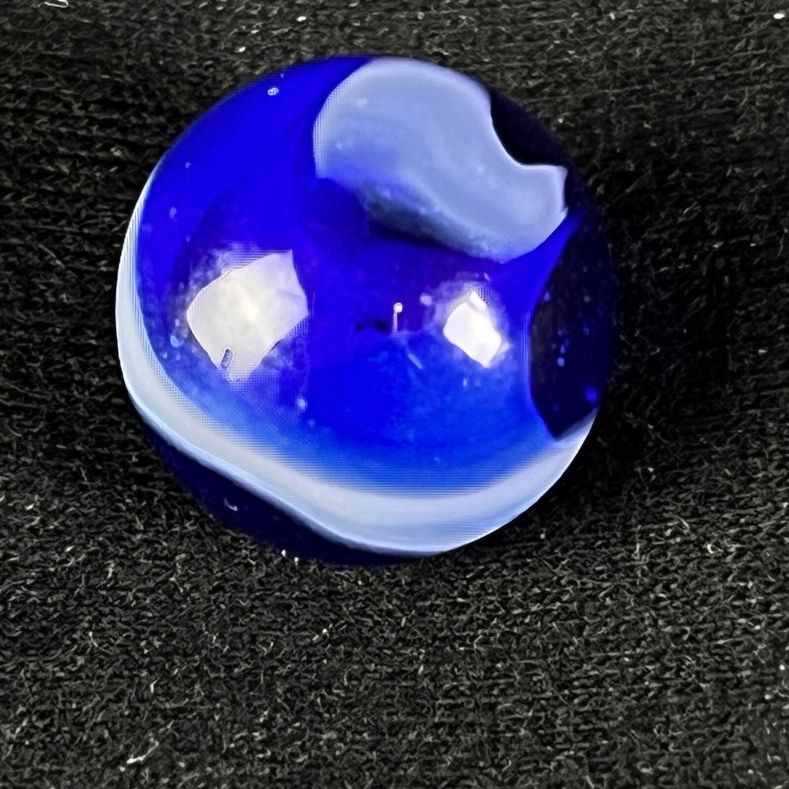 Vintage Akro Agate Peltier Art Swirl Glass Marble .61” Dark Blue & White