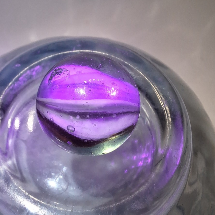 Vtg 6 Vane Tri Color Red White Blue Hybrid Cat’s Eye Marbles 11 ct. UV Reactive