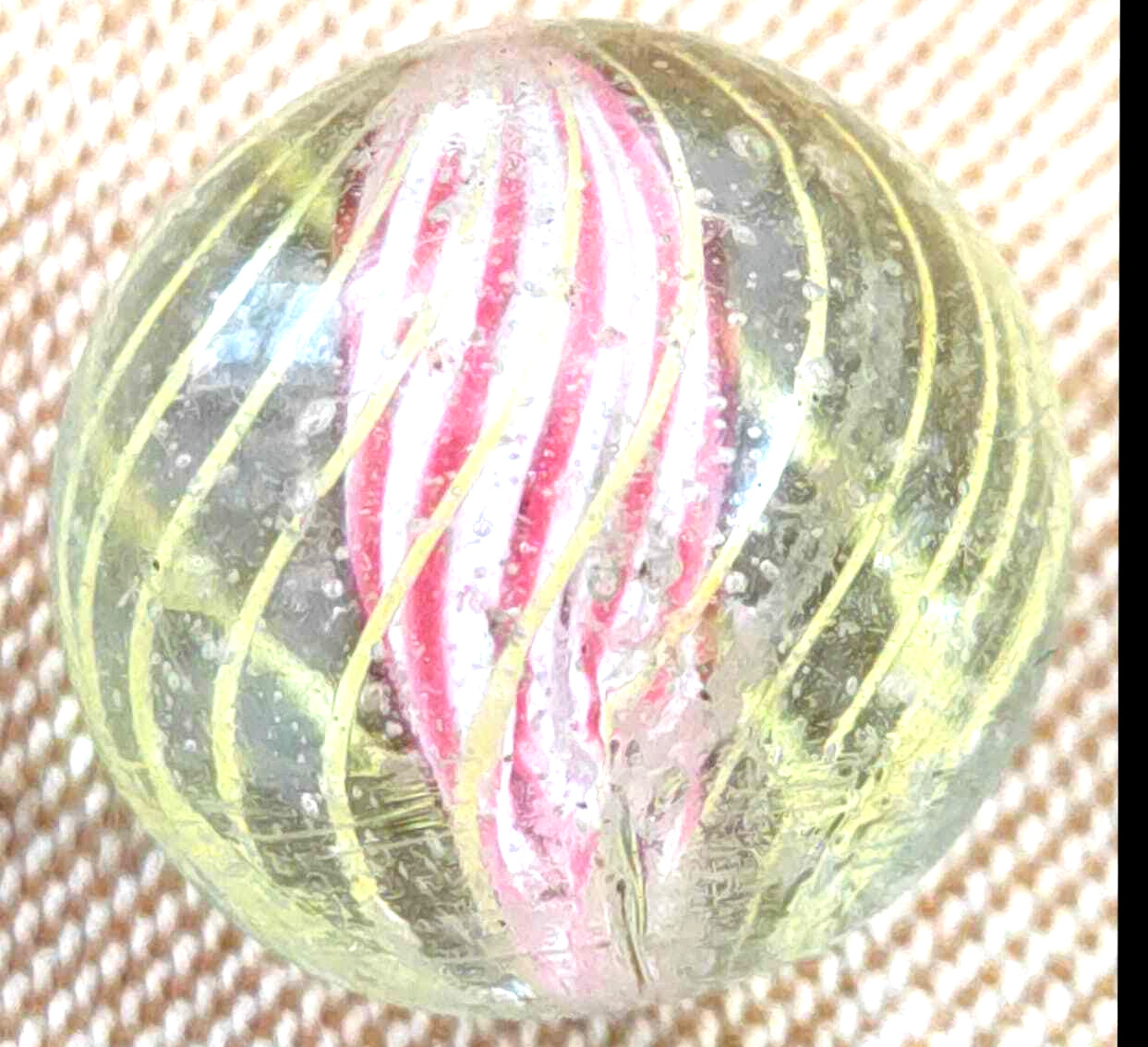 OLD SAME CANE 0.74″& 0.525″SOLID CORE PEPPERMINT WITH YELLOW CAGE &YELLOW BASE