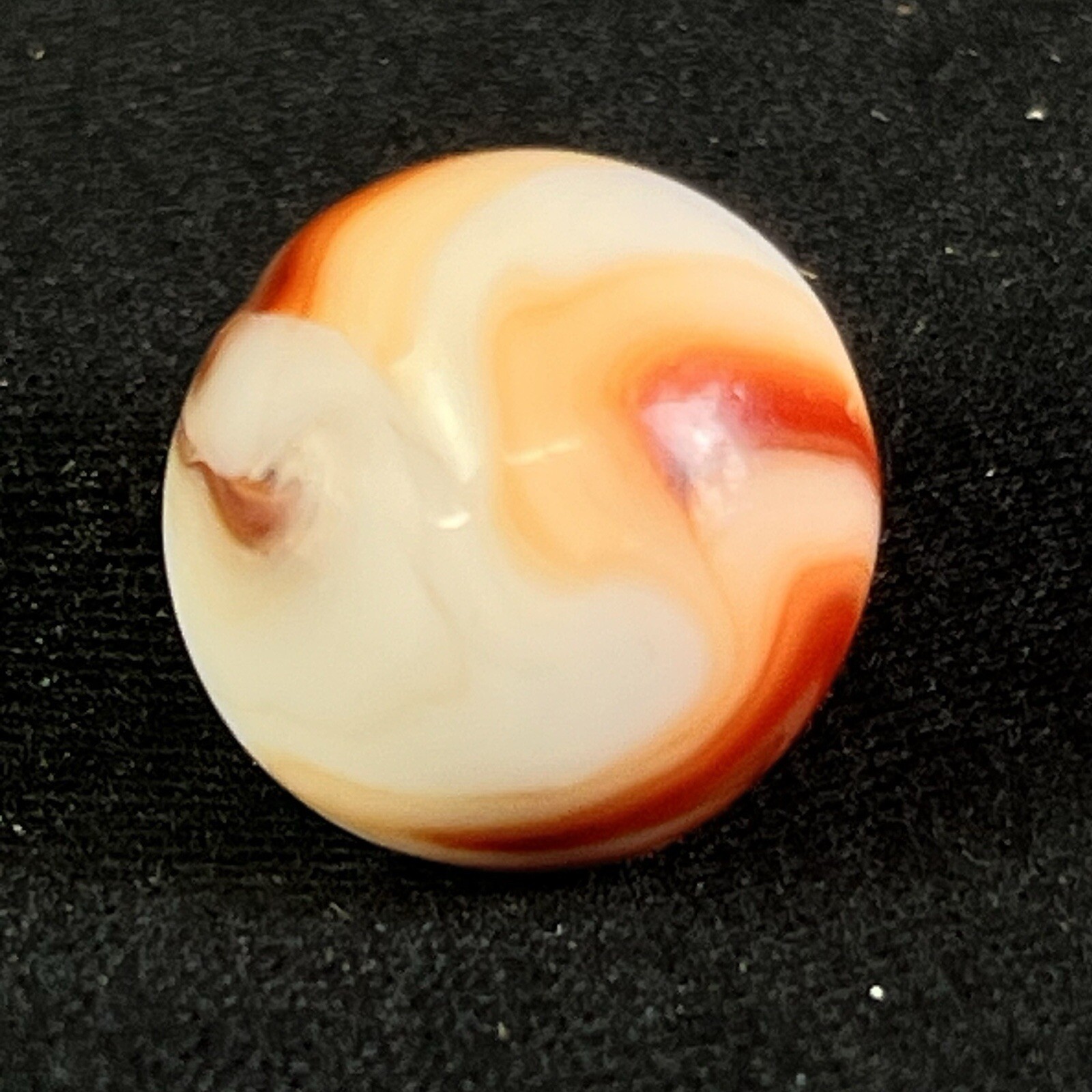 Vintage Akro Agate Peltier Art Swirl Glass Marble .65” White Brown Yellow