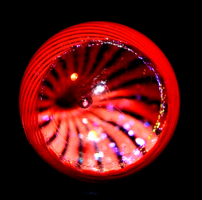JAMES ALLOWAY GLASS MARBLE/1.372″-DICHROIC RED VORTEX #3528-GRASS,ORANGE,VIOLET+