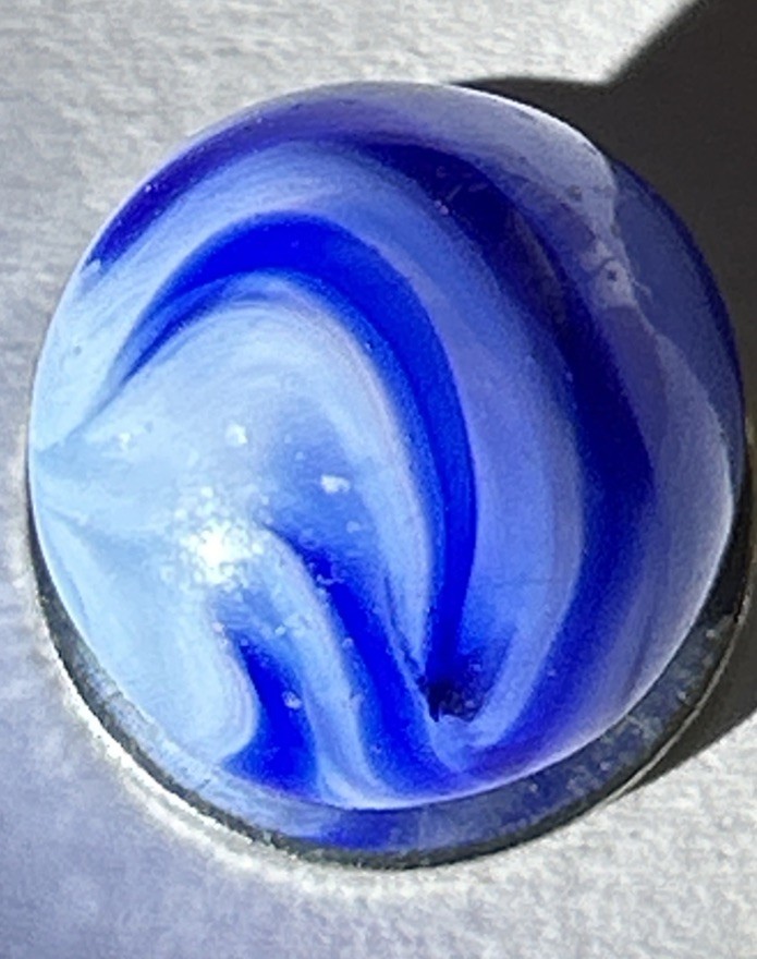 Vintage Akro Agate Peltier Art Blue Flames Swirl Glass Marble .61” White 16mm