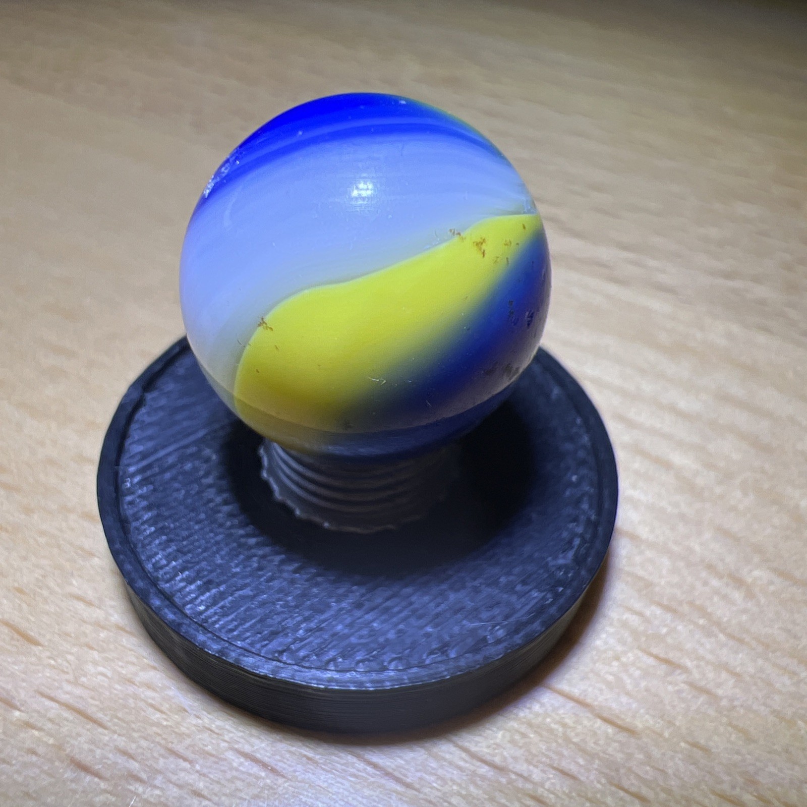 Vintage Akro Agate Popeye Marble Blue & Yellow 0.62