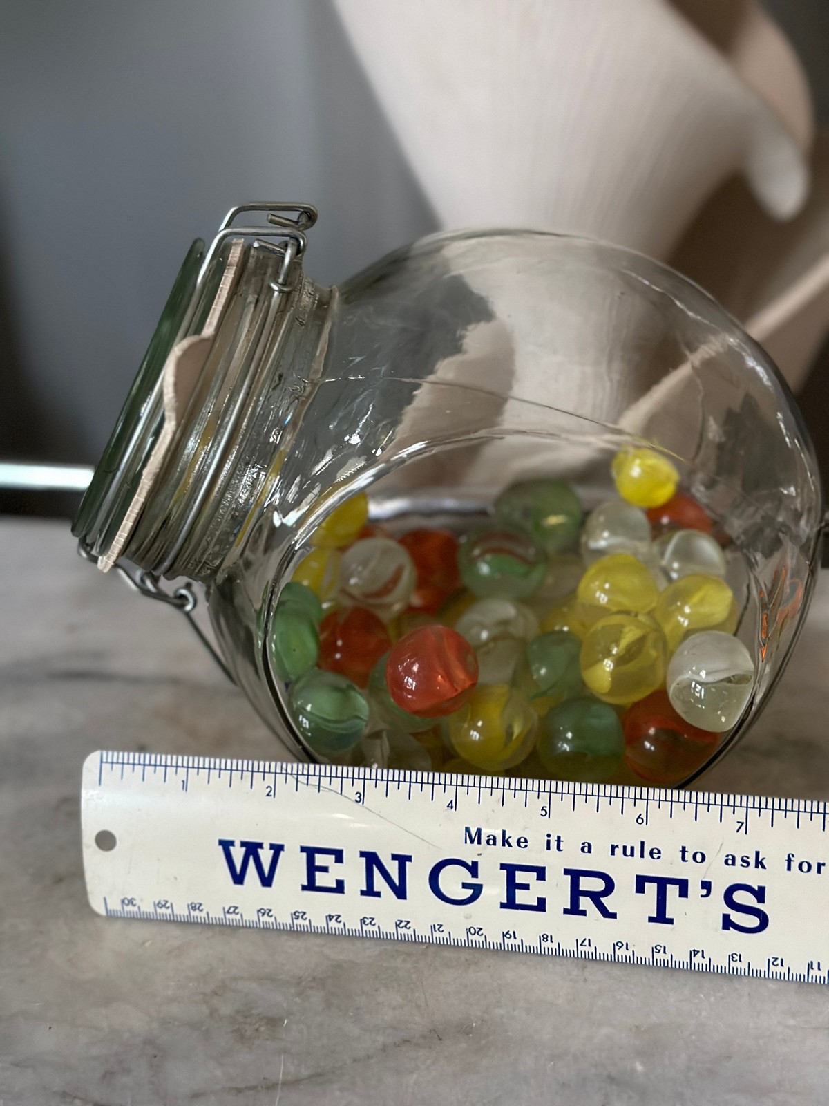 Vintage Cat Eye Marbles Set – 50+ Glass Marbles in Penny Candy Jar
