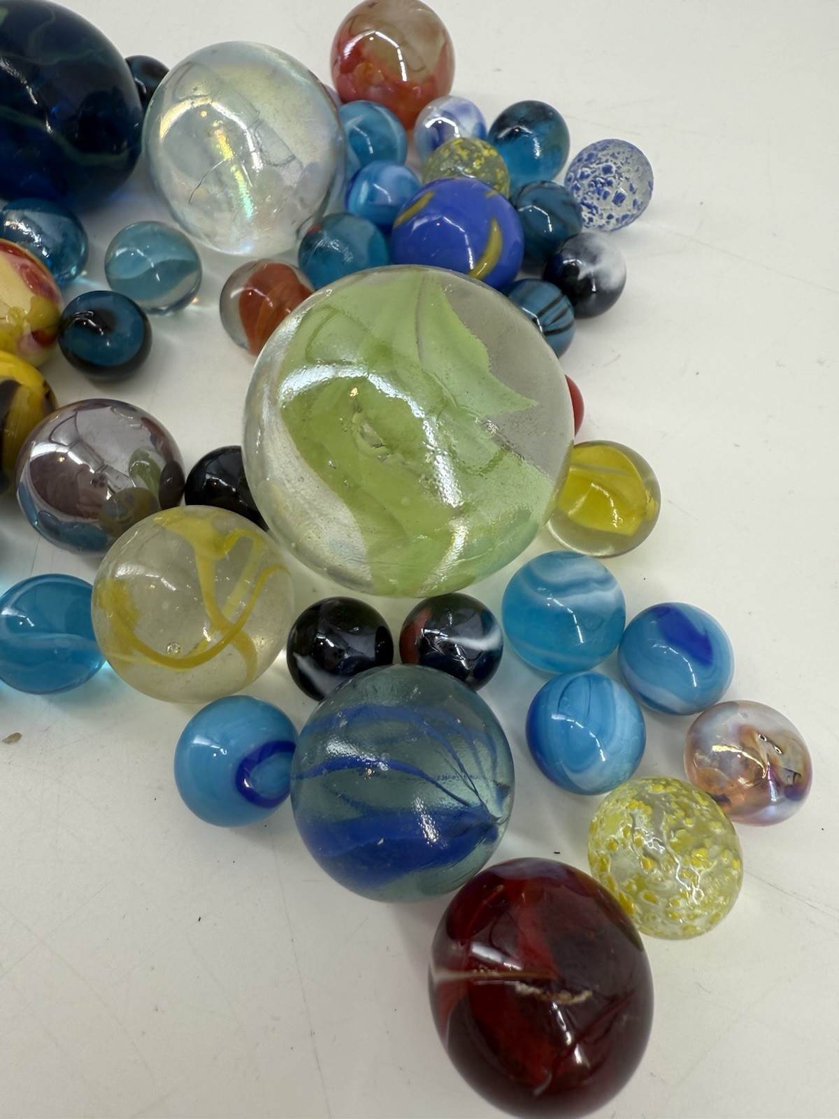 Lot of 227 Vintage & Modern Glass Marbles Assorted Colors Shooter Mix