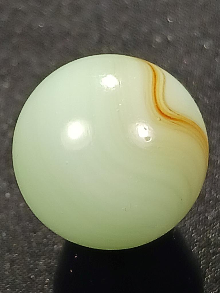 Vitro Agate .59″ Wispy Green White Brown V Patch Near Mint Serious Marble A178