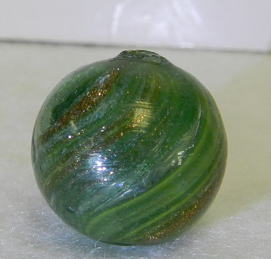 #17212m Vintage German Handmade Onionskin Lutz Marble .70 Inches