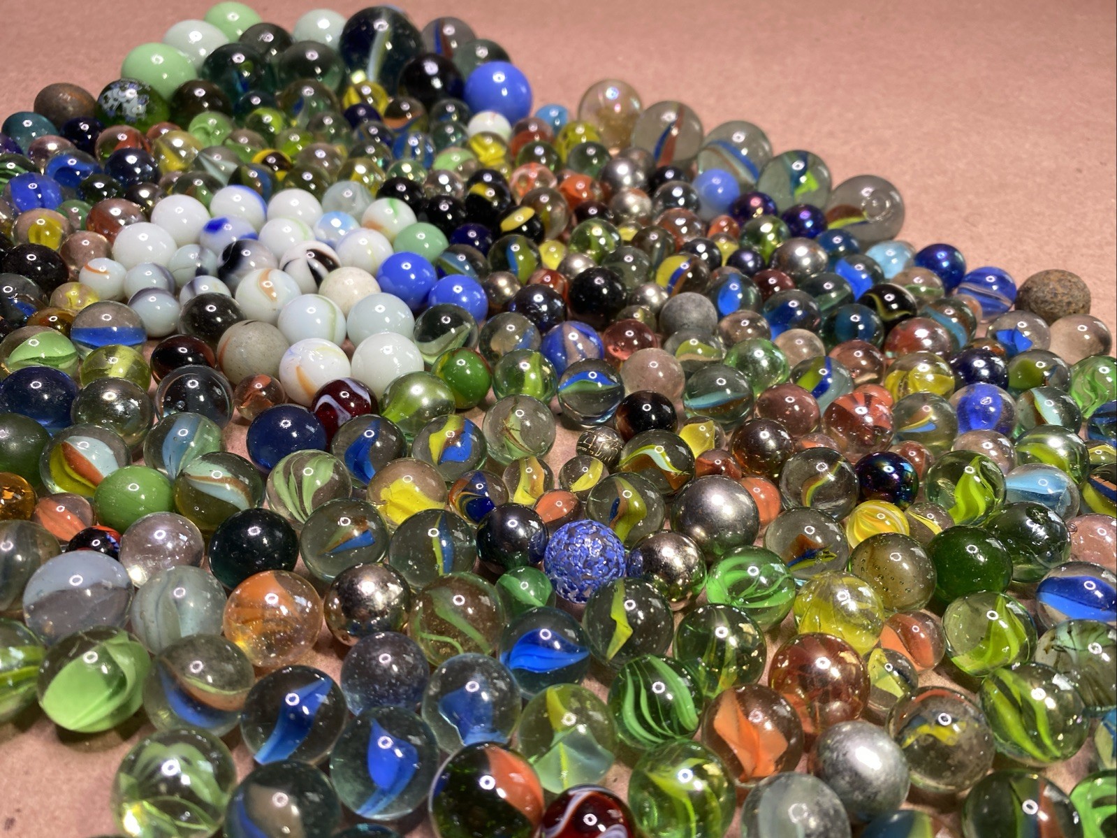 Vintage Marbles Assorted Lot (350 Pieces)