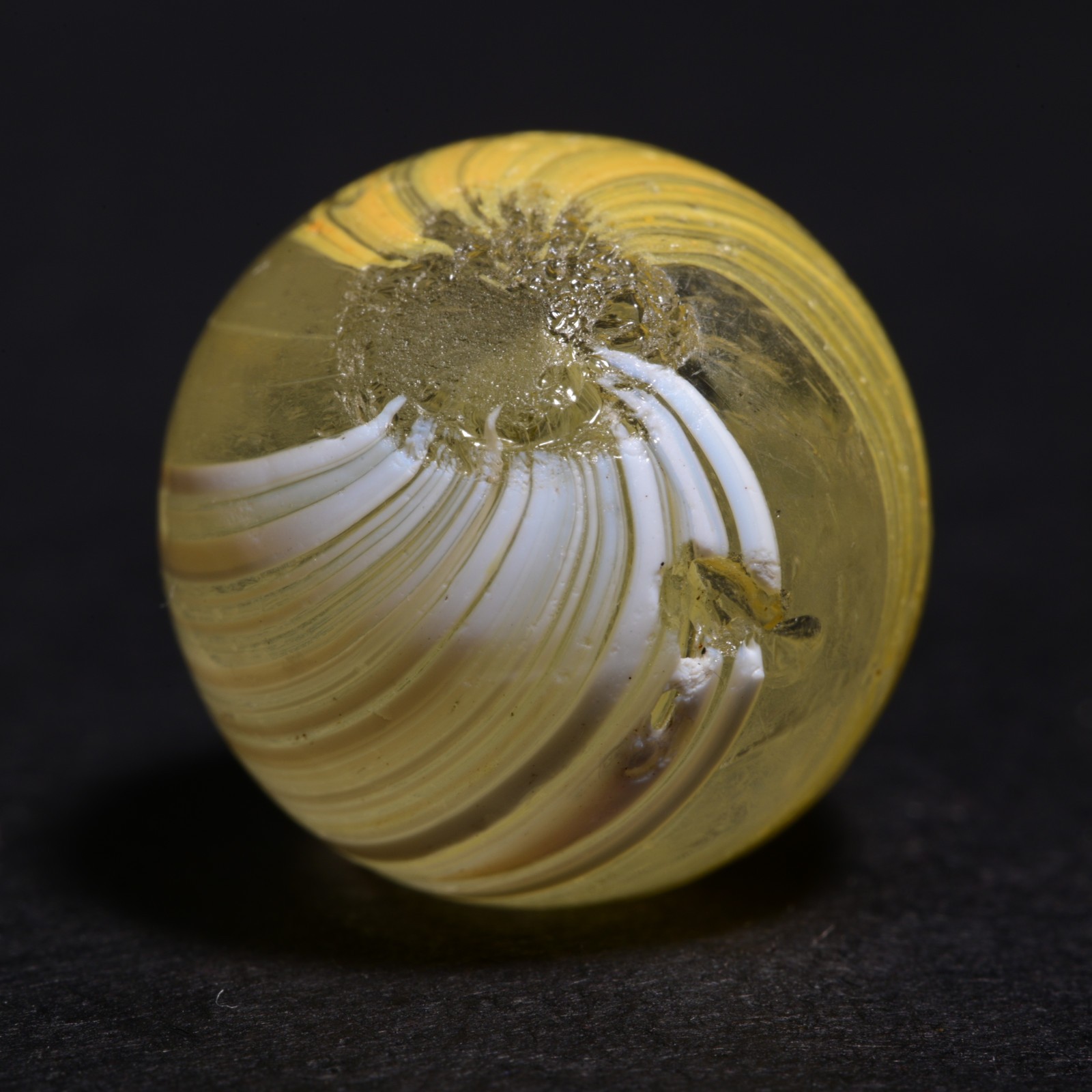 Indian Marble German Handmade Antique Bright White & Egg Yolk 14mm 17/32”