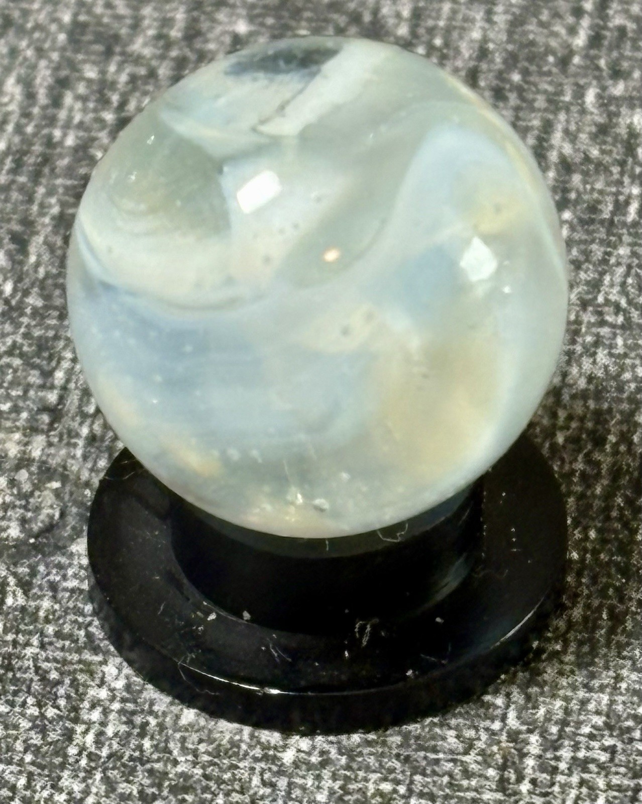 VTG Davis Swirl Marble .60” NM
