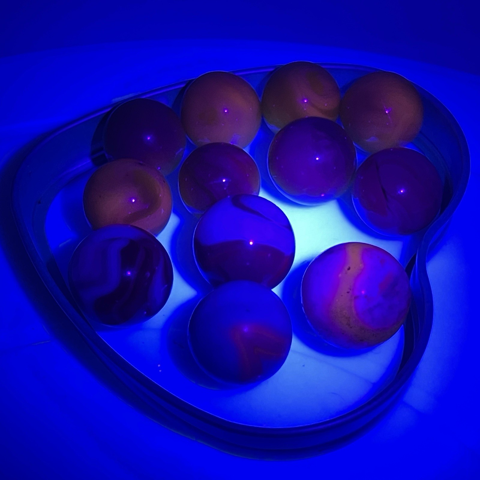 Vtg Akro Agate Uranium Slag Glass Marbles 1/2″ to 3/4″ Yellow Red Blue Lot Of 12