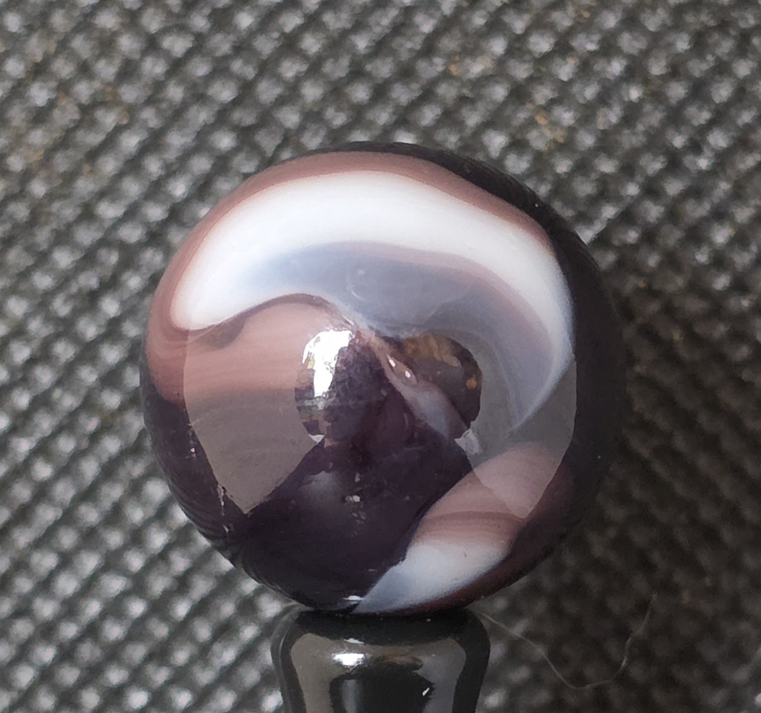 HTF VINTAGE PURPLE & WHITE SWIRL CAIRO NOVELTY MARBLE 0.76″ MINT- SHOOTER