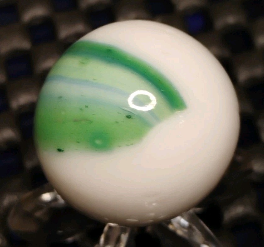 .74″ VINTAGE MARBLE KING MARBLES W/ AVENTURINE 🔥NM