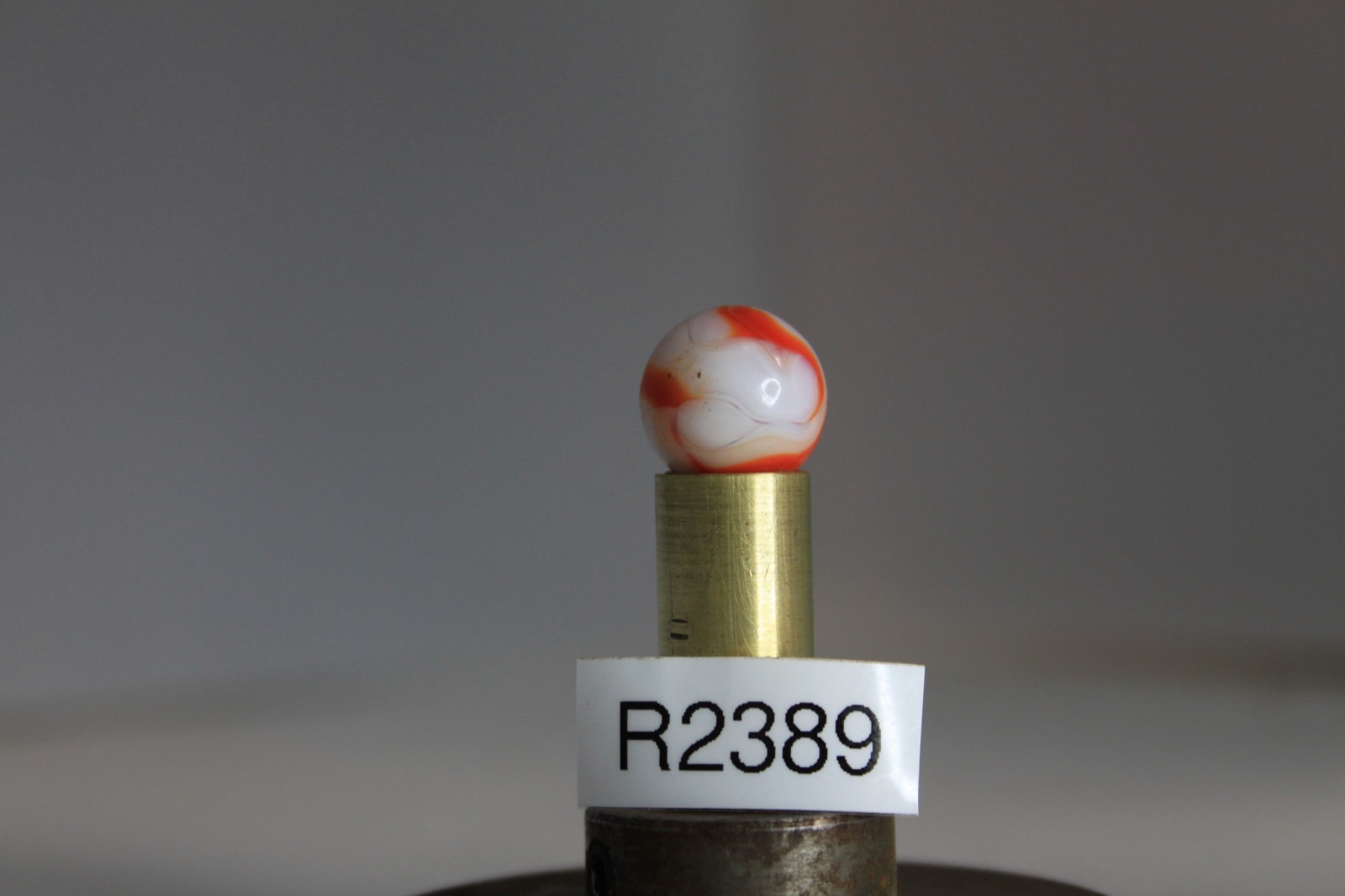 PELTIER GLASS MARBLE RED FLAME SPIRAL ZEBRA OPAQUE WHITE 5/8″ VINTAGE TARGET