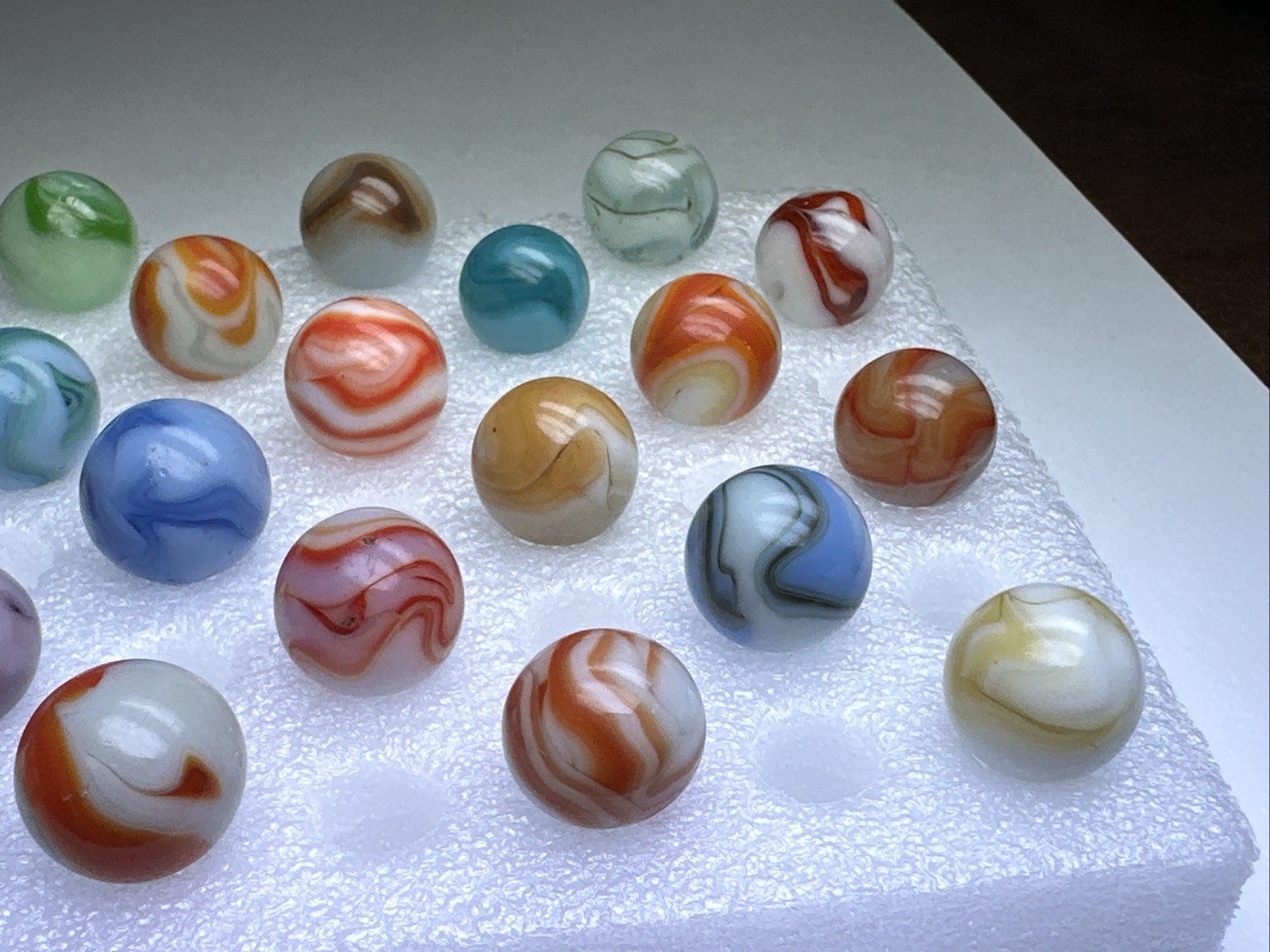 199 Lot Of 30 Vintage Heaton Agate Swirl Marbles!
