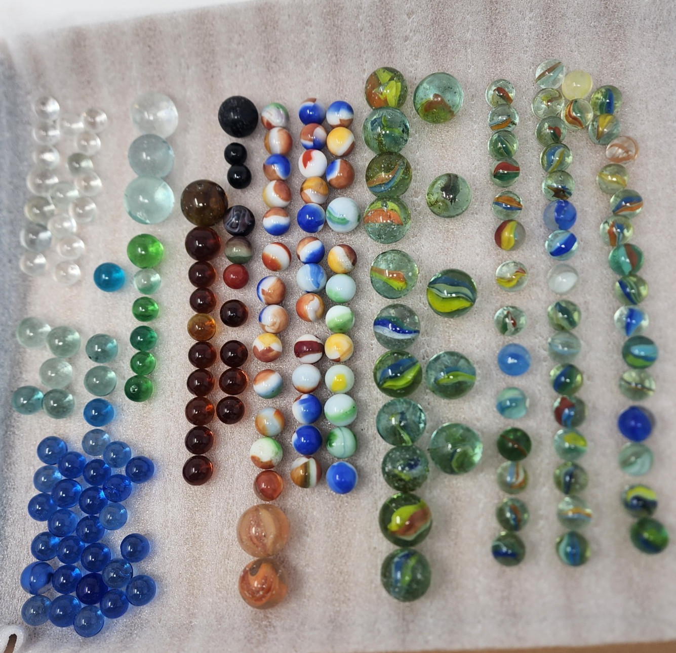 Vintage GLASS MARBLES 95 pc 2 pound Lot Mix Multi Color Multi Sizes