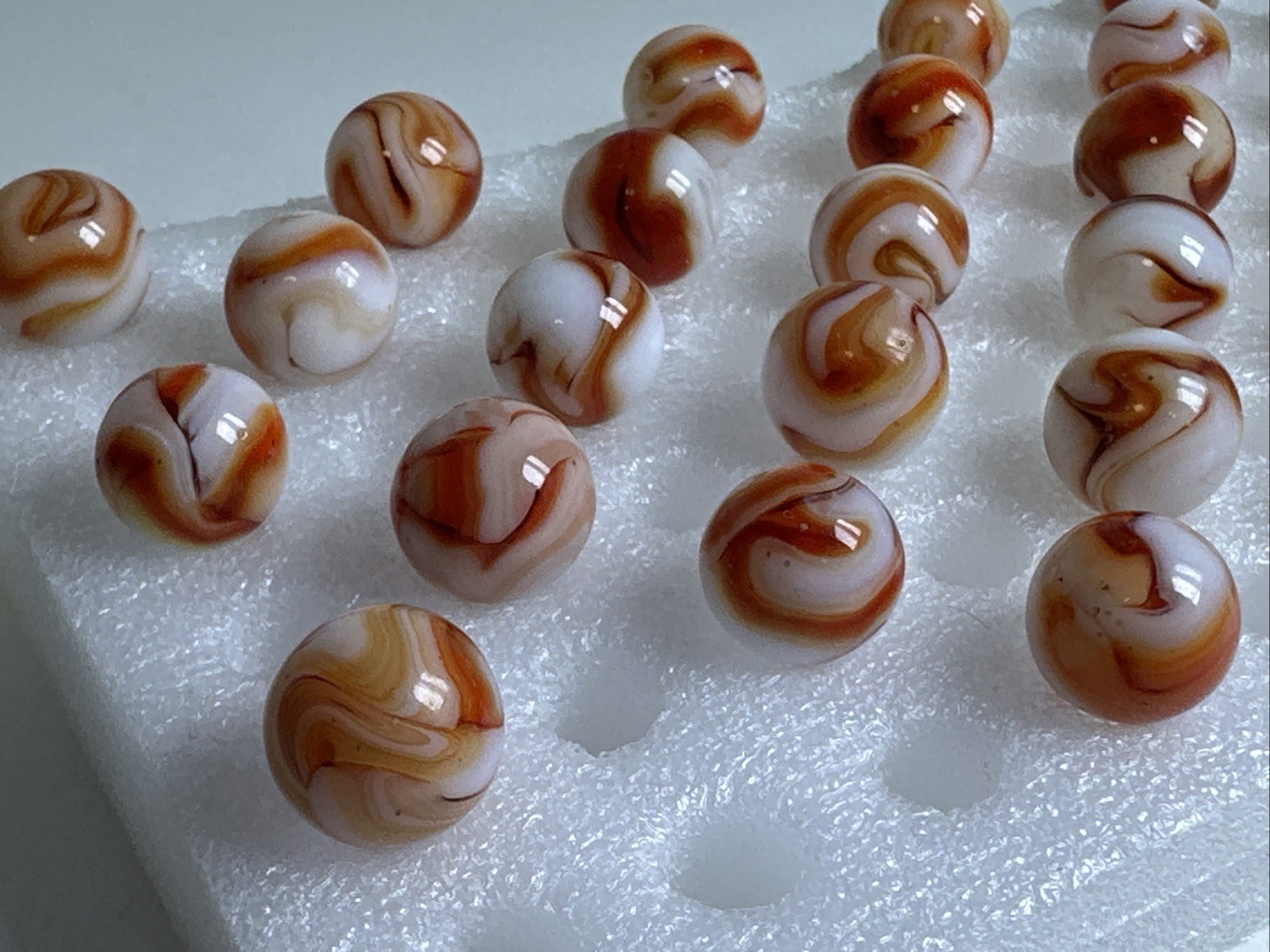 376 Lot Of 29 Vintage Heaton Agate Swirl Marbles!