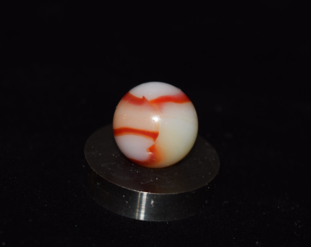 🦓➖⏩Vintage NRL Peltier Rainbo RED 🔴🦓🔴ZEBRA Collectors Toy Marble .625″ NM
