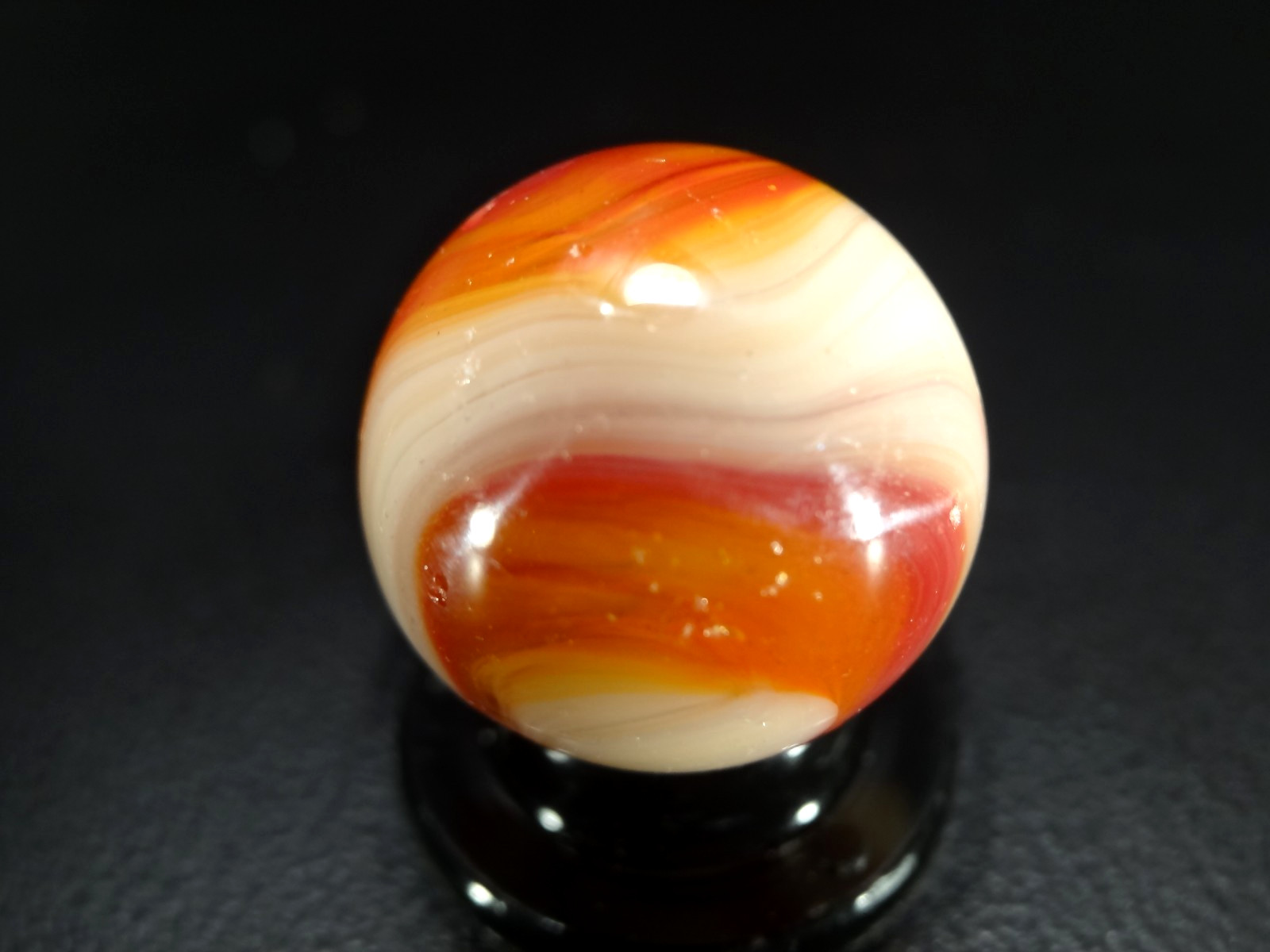 AKRO AGATE Multicolored SHOOTER w HOT UV