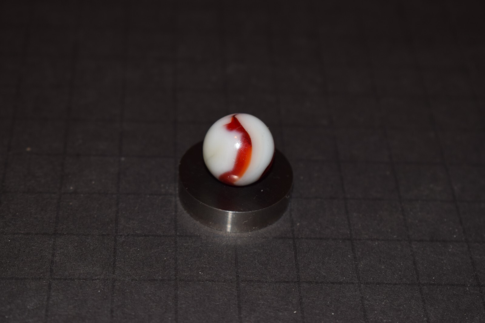 Vintage Alley 🔴RED Ribbon🔴 Collectors Toy Marble Size .609″=5/8″=16mm VNM