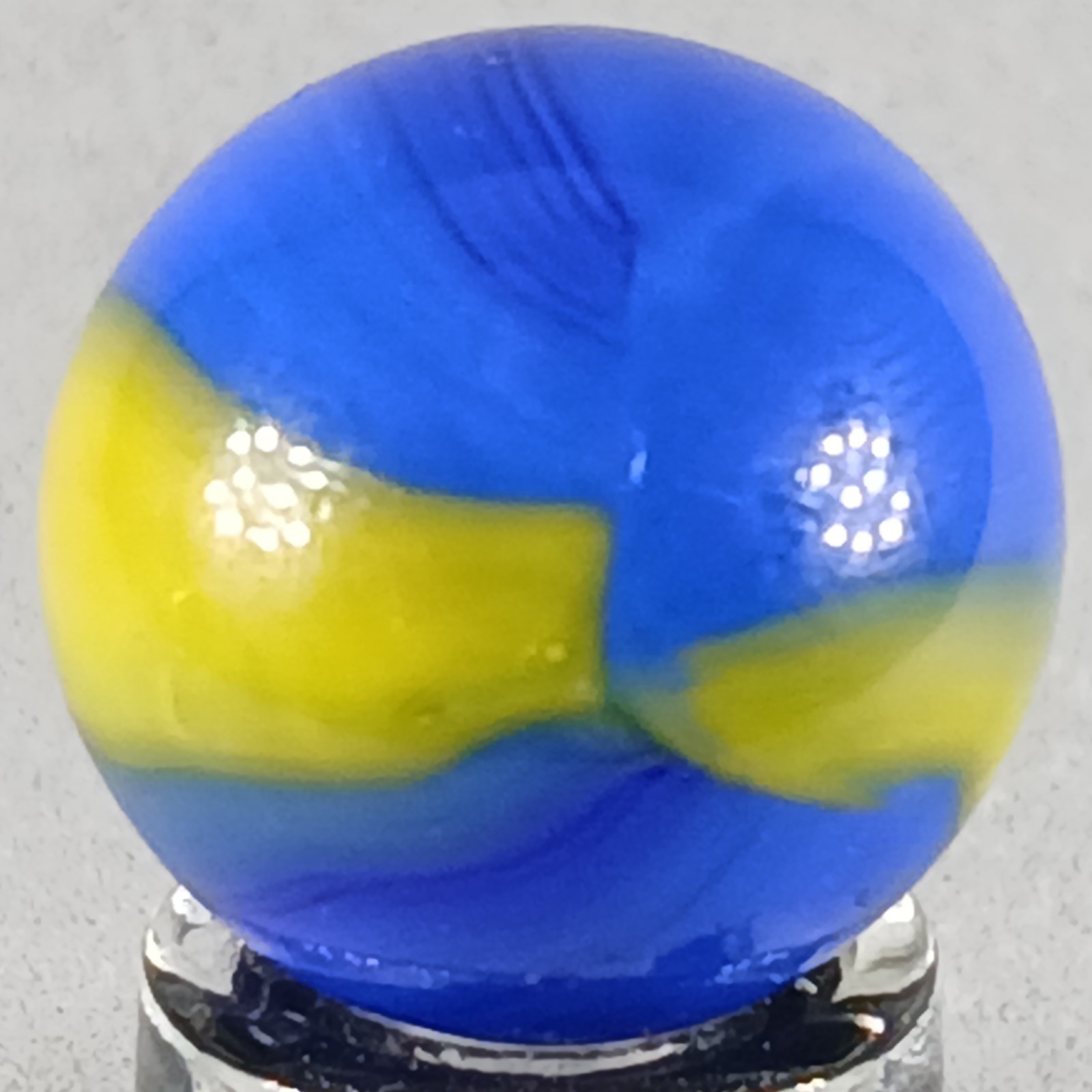Vintage Imported Patch And Ribbon Marble .61 Inches Near-Mint Condition
