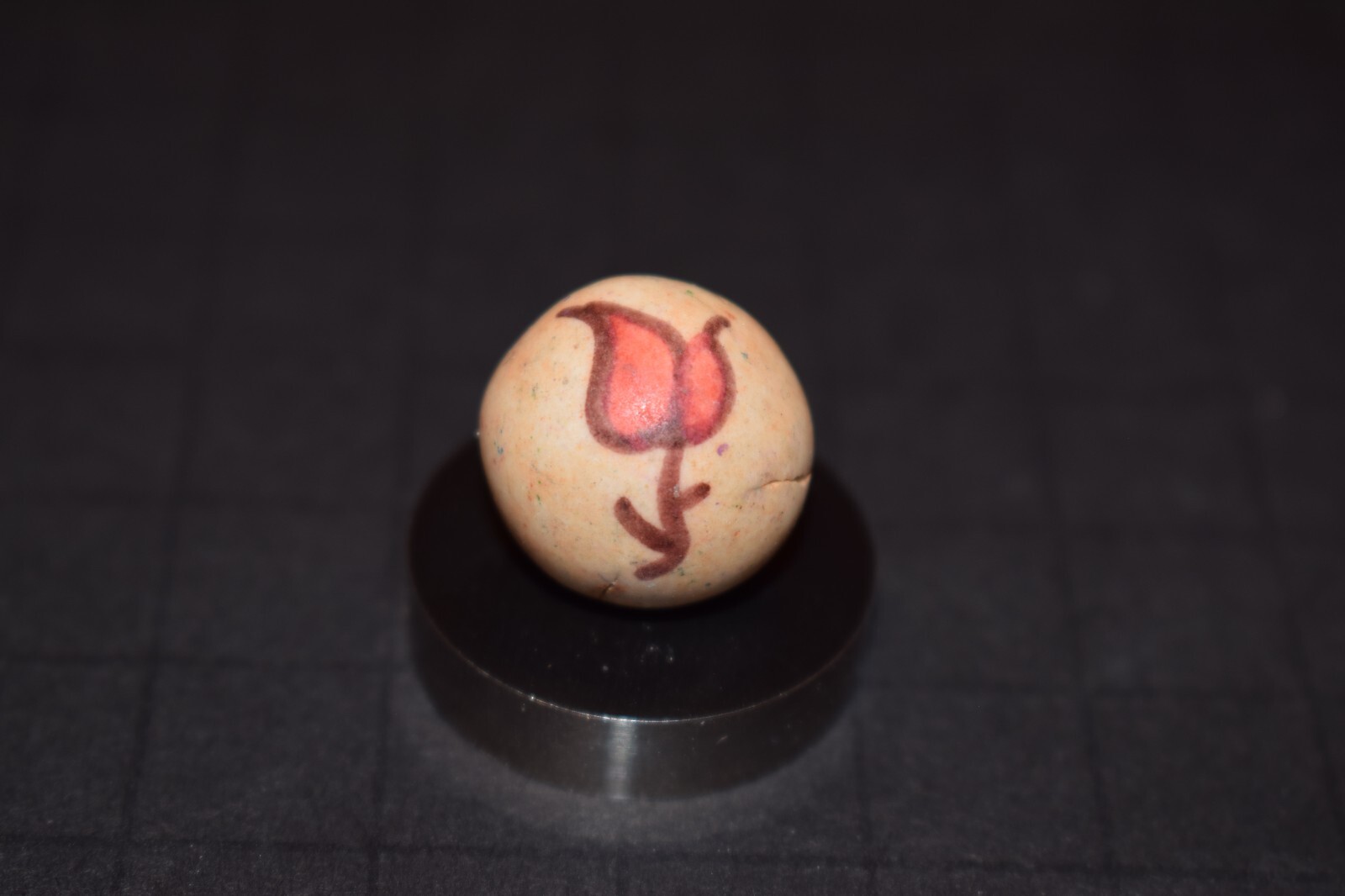 Antique Hand Painted Fired Clay 🌷Tulip Flower art 🌷 Marble size .687″=11/16″