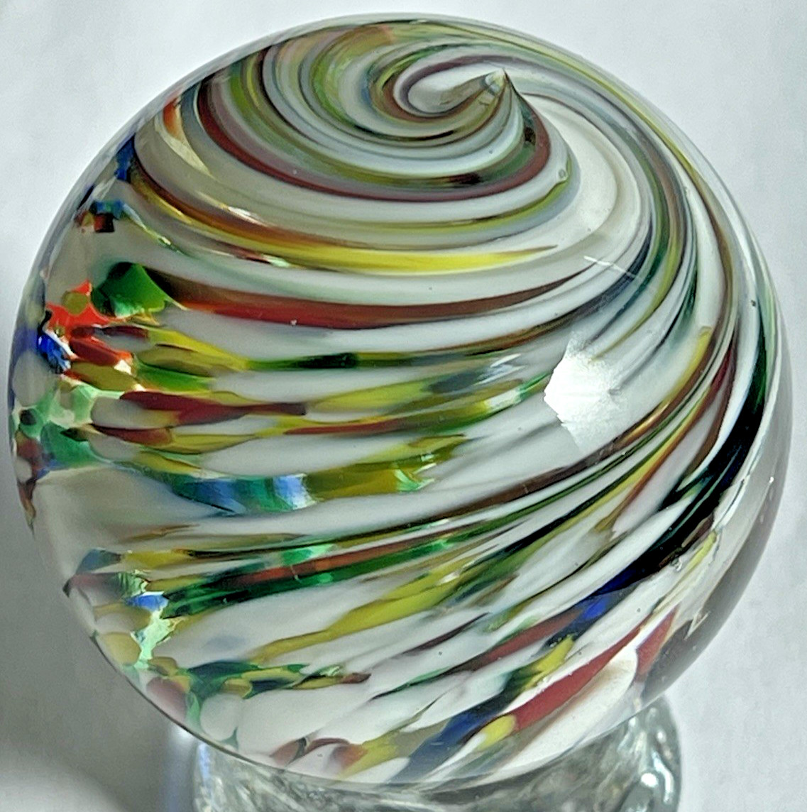 VTG 1993 JIM DAVIS MARBLE SIGNED HANDMADE GLASS ART 1.95″ SPIRAL TWIST FADE AWAY