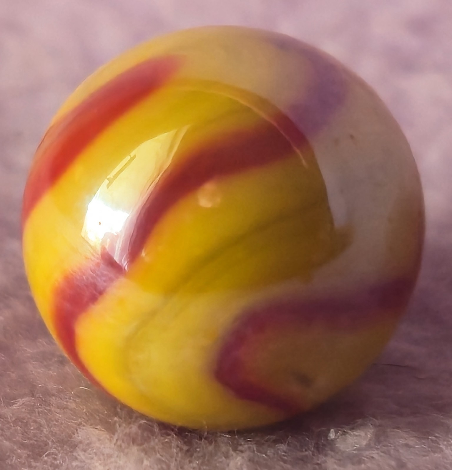 VTG Antique Machine Made Marble 5/8” Ketchup & Mustard .62″ Red Yellow Excellent