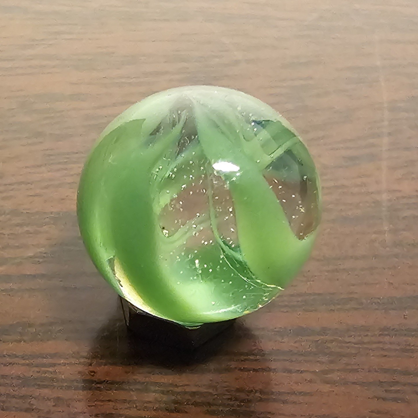 Vintage Vacor Green Spaghetti Ribbon .625″ Glass Marble