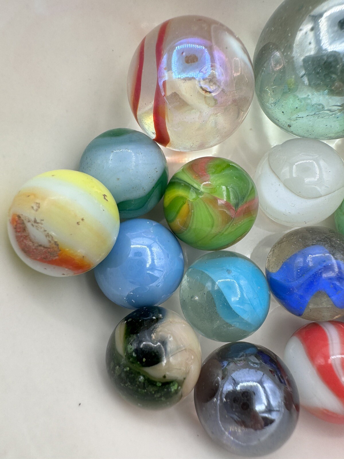 Vintage Marble Lot Of MARBLES UV Reactive Cadmium Uranium Lot #57