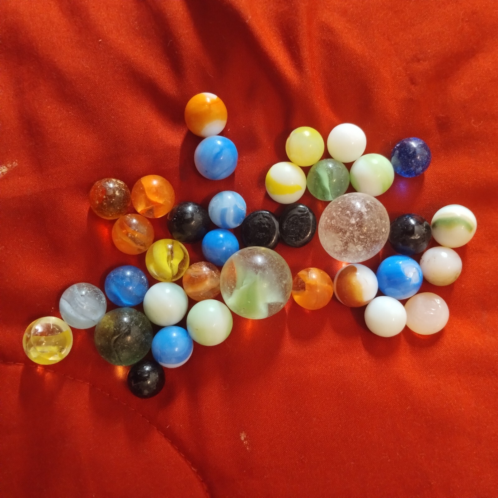 Marble King old vintage of mixed marbles cats eyes,Solids and many other old one