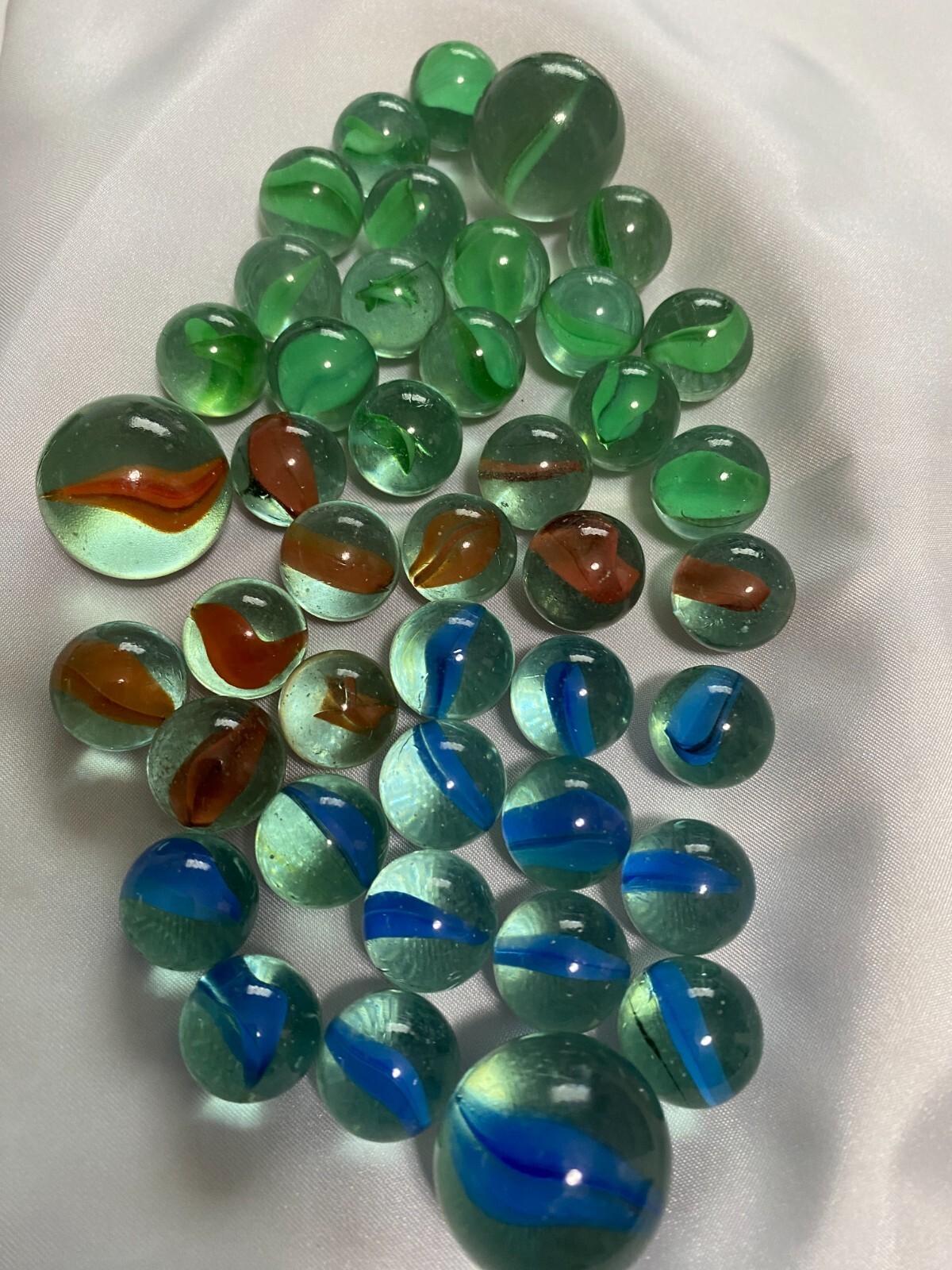 Vintage Cat Eye Marbles With 3 Large Cat Eyes Green Blue Red Stripes