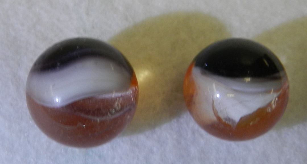 #21111m Vintage Pair of Cull Master Marble Tiger Eye Marbles .65 and .69 Inches