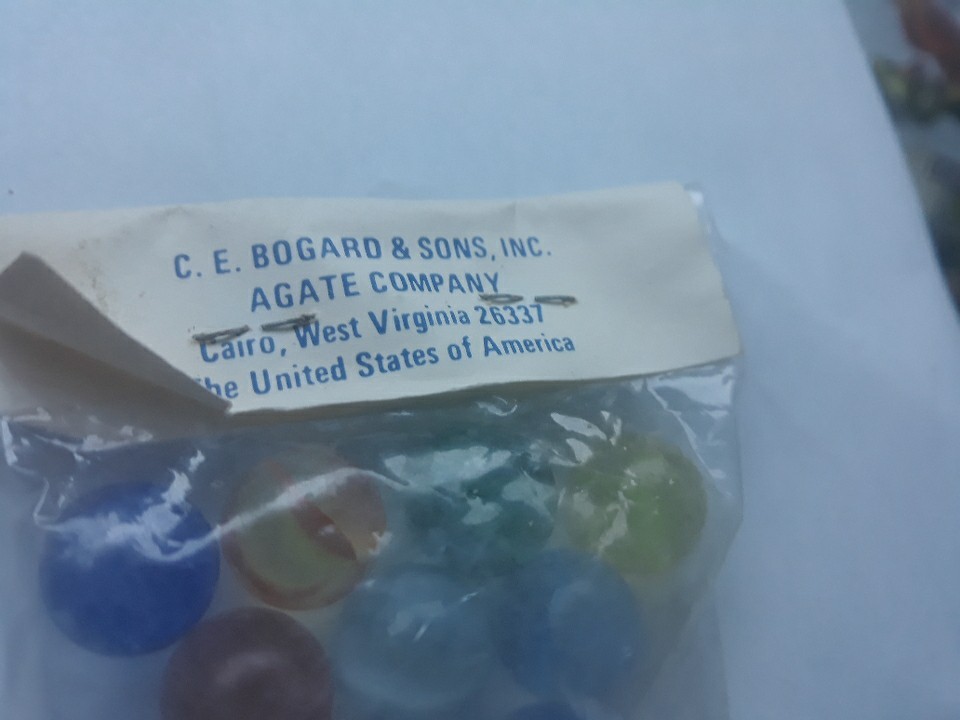 VTG Cat Eyes Glass Marbles C.E. Bogard & Sons Agate Company 10 Count