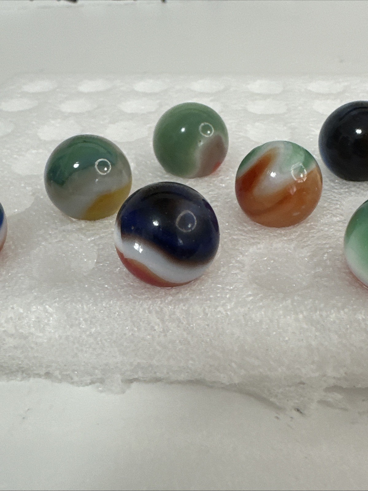 061 Lot Of 14 Exotic Vitro Agate All Reds!