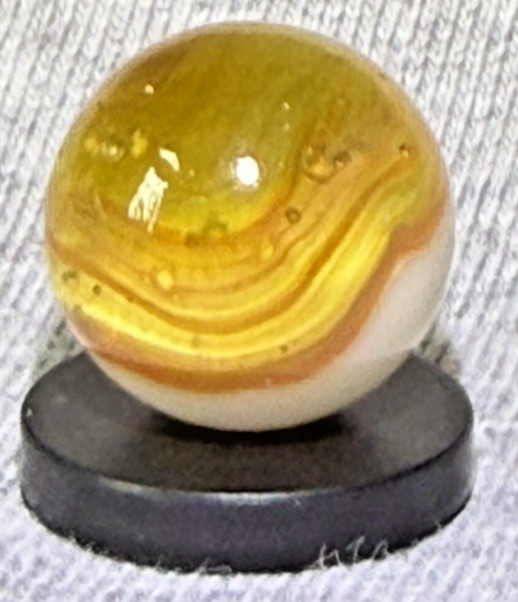 Vtg Marble Opaque White Patch Transp. Lemon-lime, Peach Tracer, Bubbles/UV 0.61″