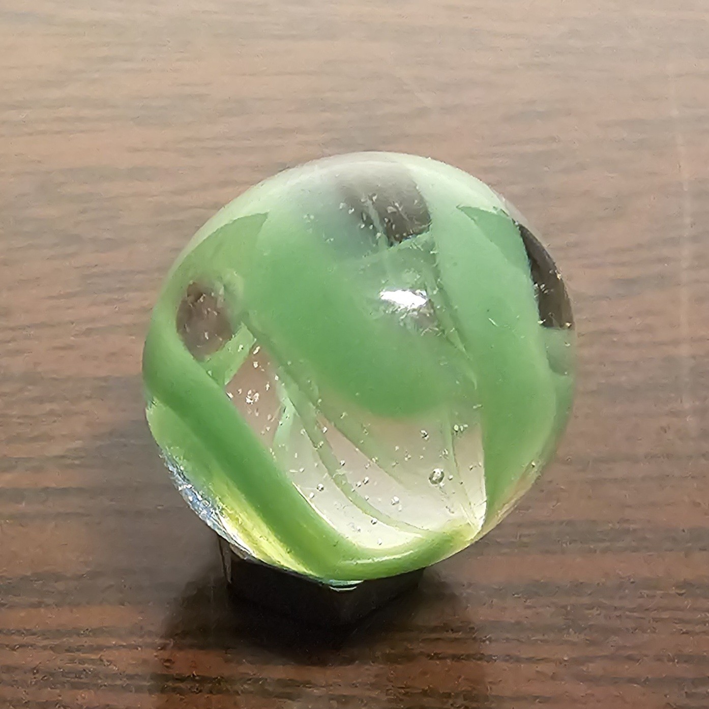 Vintage Vacor Green Spaghetti Ribbon .625″ Glass Marble