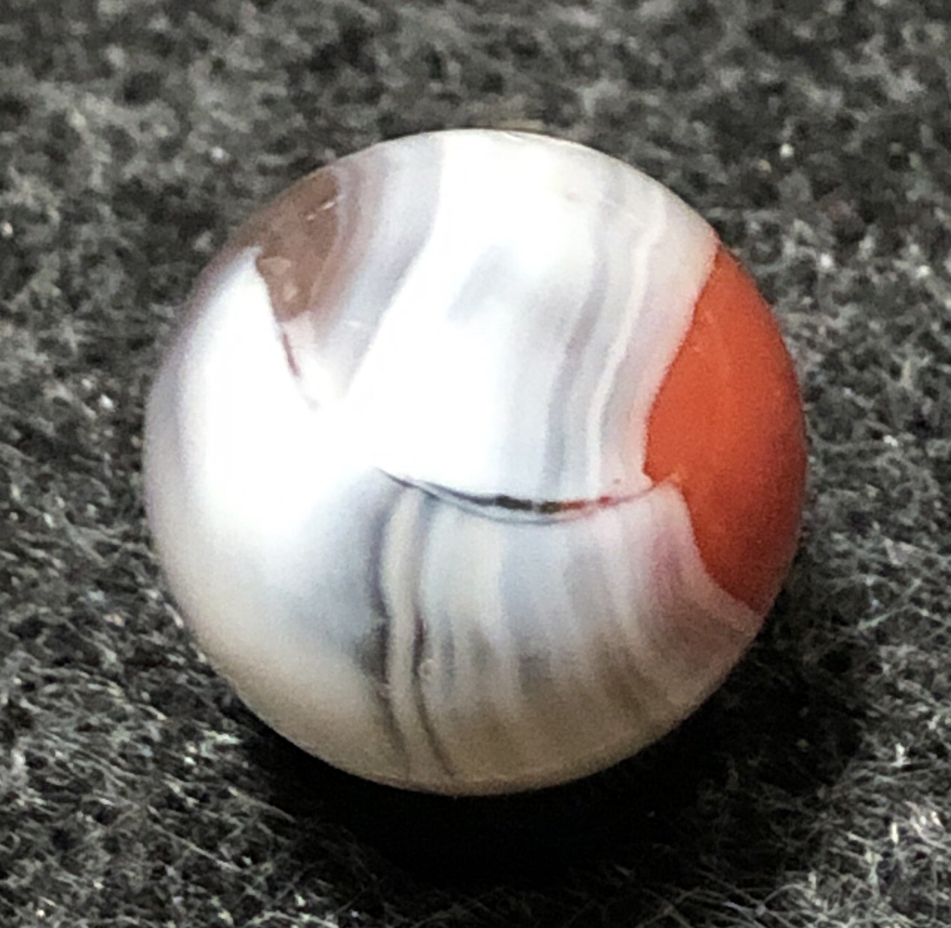 Vitro Agate Exotic Conquer Marble Wet Near Mint 5/8” Or .625” Red, Lavender WHT