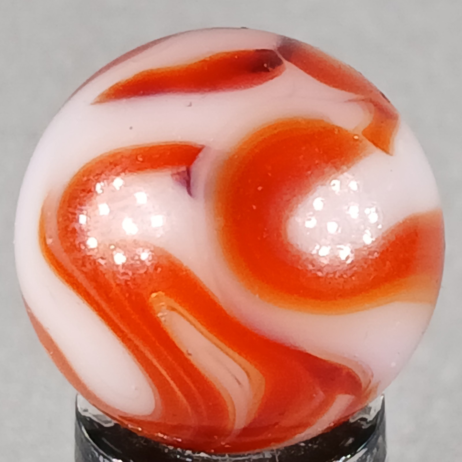 Vintage Alley Swirl .66 Inches Near-Mint Condition Combined Shipping