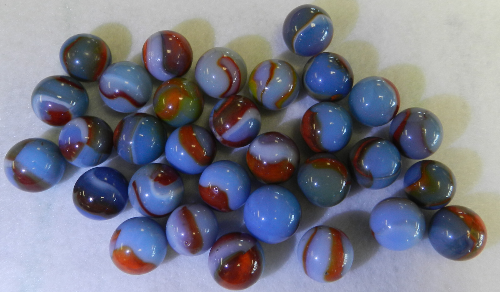 #19309m Vintage Group of 30 Peltier Glass Marbles .58 to .66 Inches