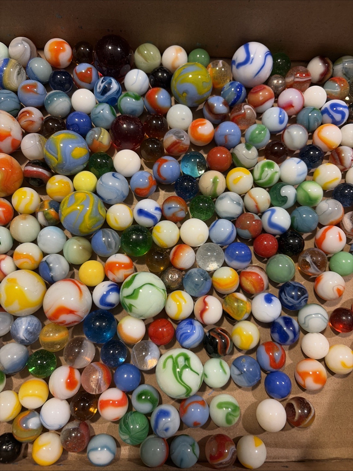 Large Lot Of Vintage Glass Swirl Marbles 200 + With 17 Shooters And Bag