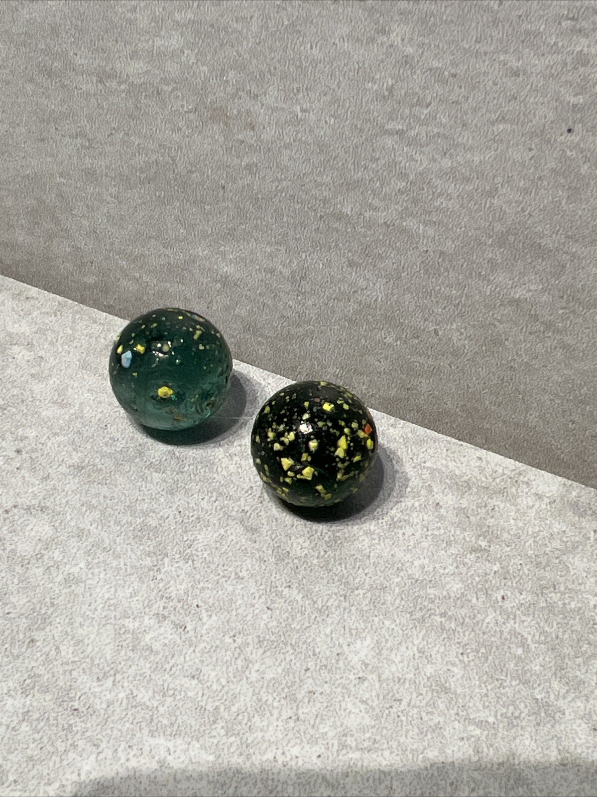 Lot Of 2 Vintage Confetti Marbles 15mm ✅ (150)