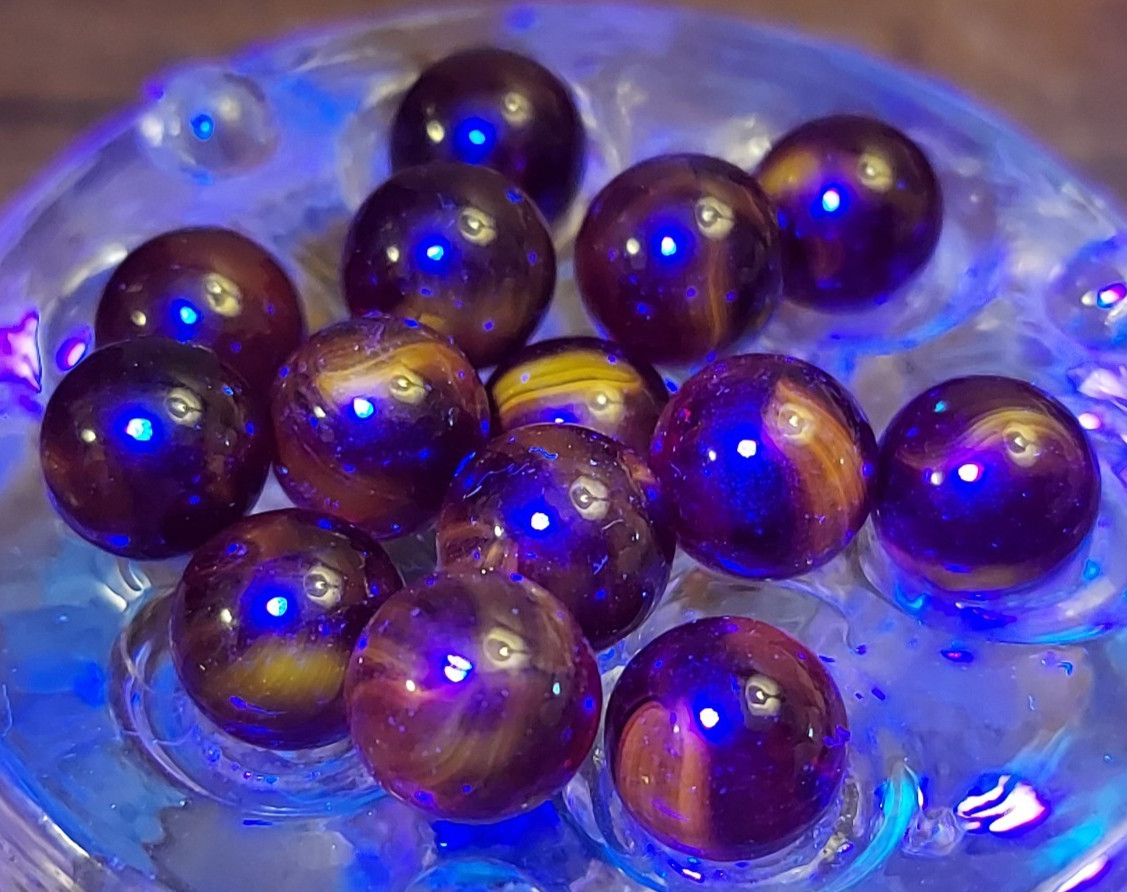 MINI Size – Cadmium Red Marbles UV Reactive Ruby Cherry Translucent Lot 15 Ghost