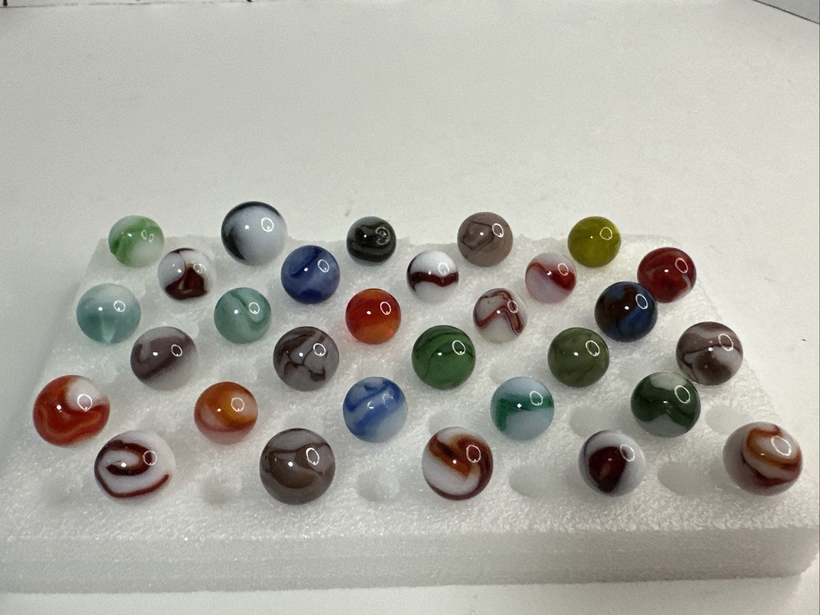 410 Lot Of 30 Jabo Swirl Marbles!
