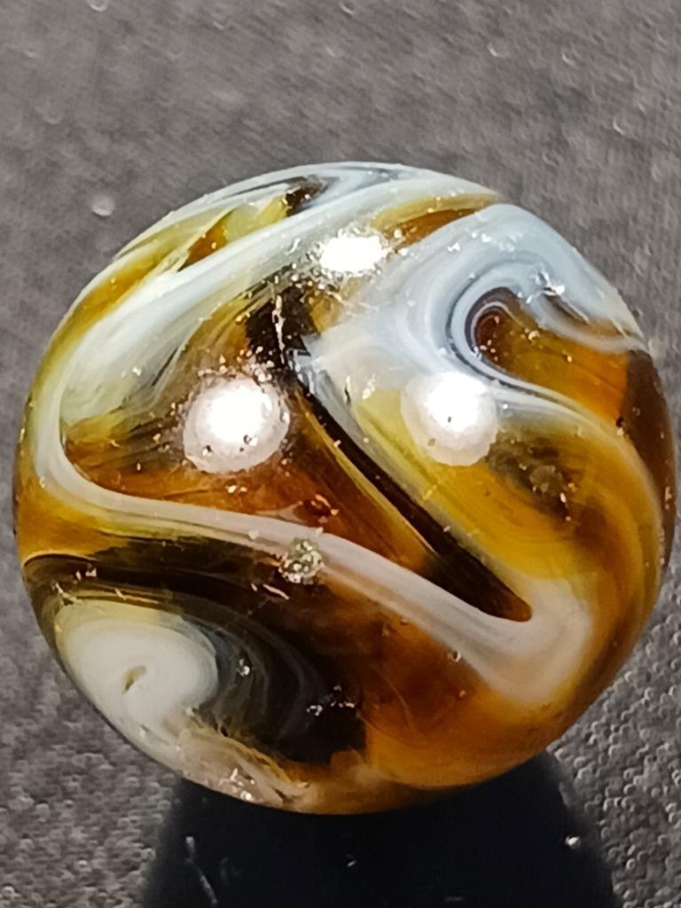 Akro Agate Peltier .61″ Honey Brown Slag Good Condition Serious Marble A203