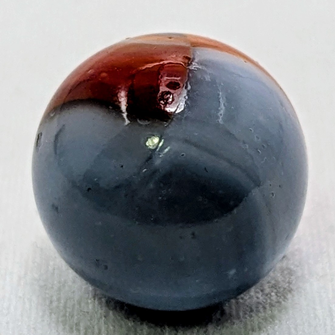 VINTAGE Akro Agate Blue Silver Oxblood Swirl Patch Marble 5/8″ WET MINT Rare