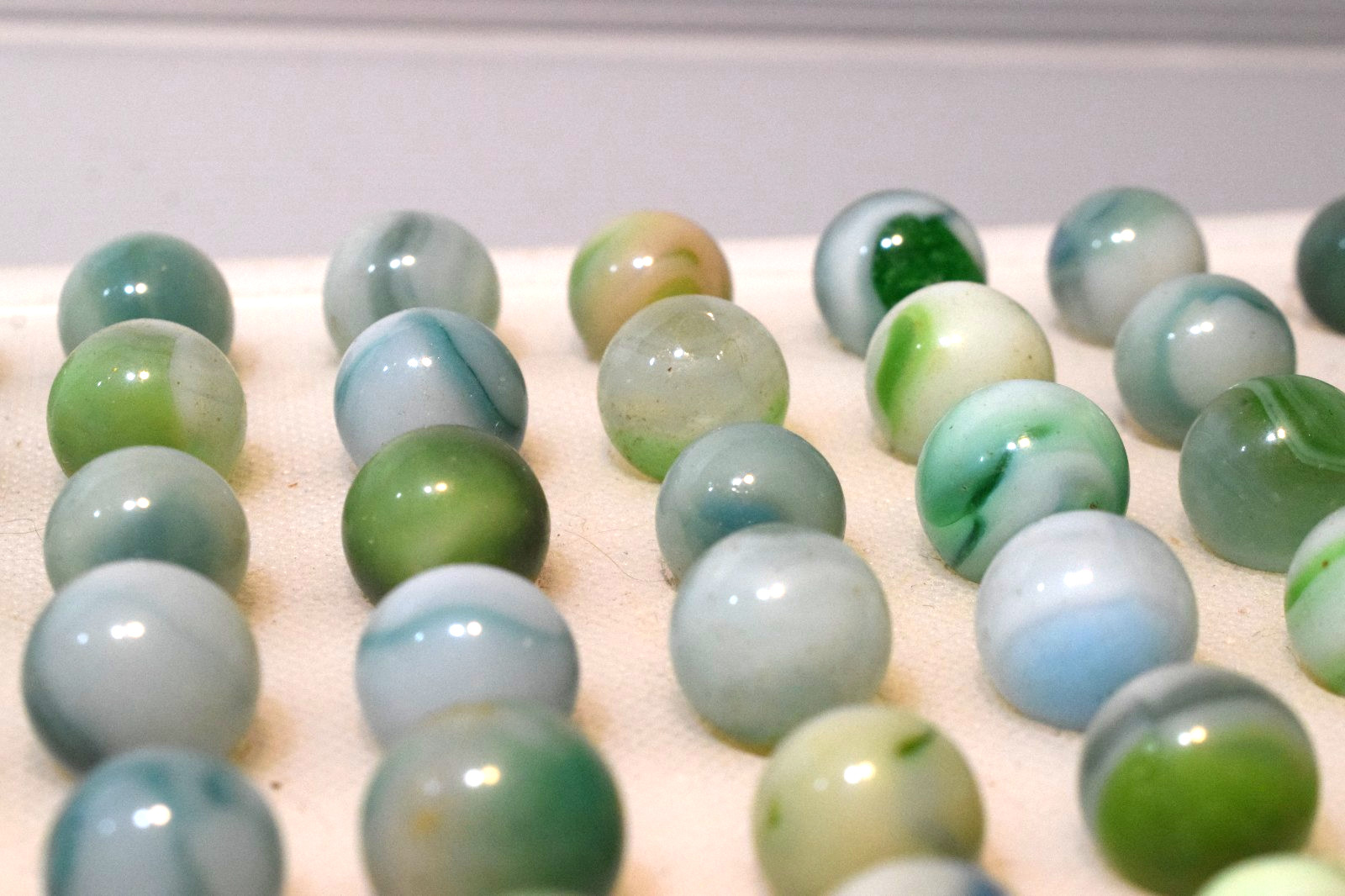 VITRO AGATE MARBLES ARKO 57PC MIXED LOT SHAMROCK GREEN AQUA BLUE COBALT LIME