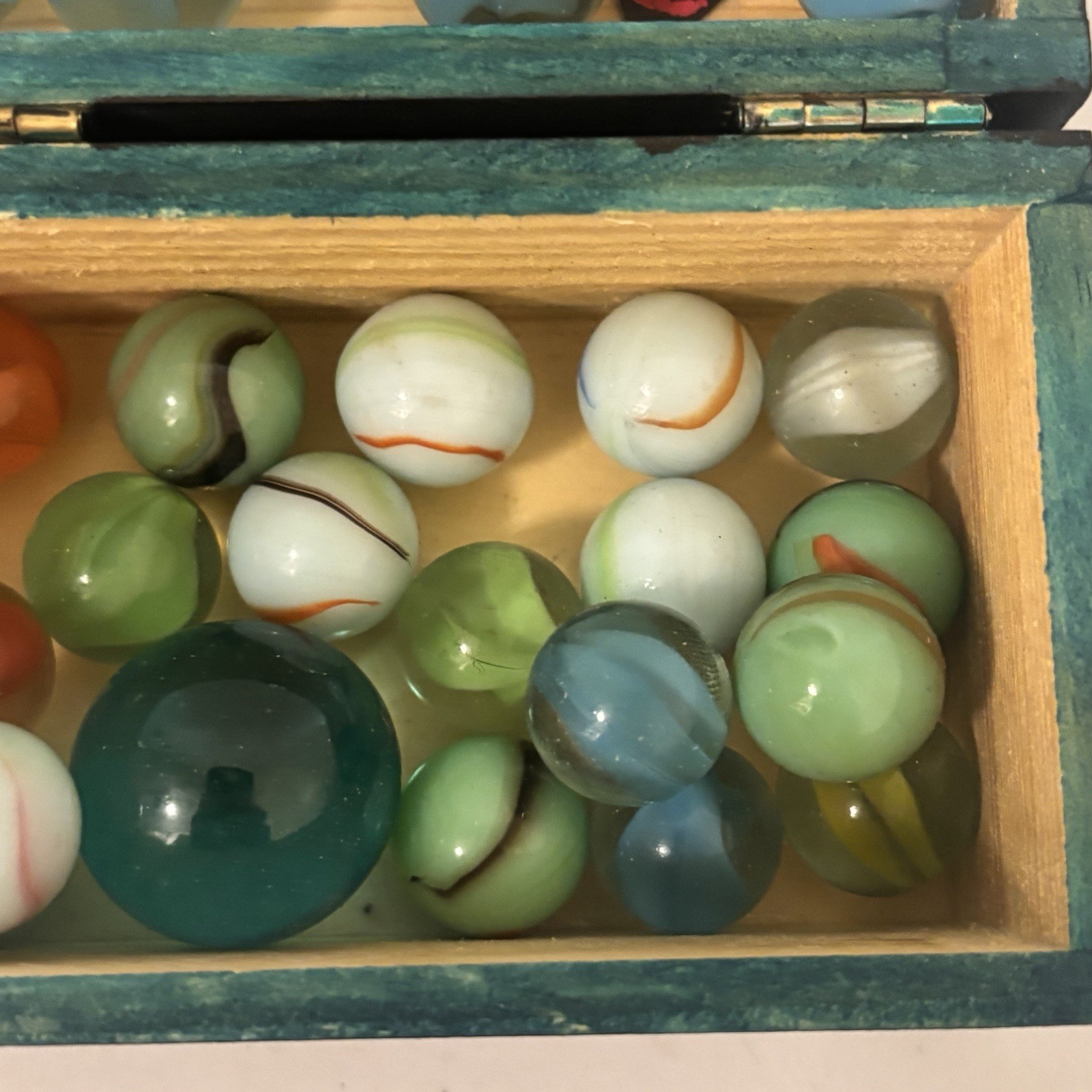 Vintage Cats Eye and other vintage Marbles Assorted Colors & Swirls – 37 Pieces