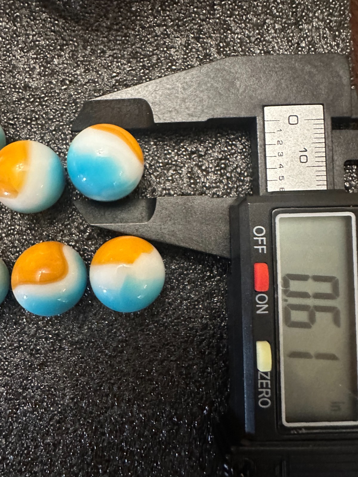 Vintage Vitro Agate Tiger Eye Marbles Lot of 8 Beautifully Matched Set 0.61″