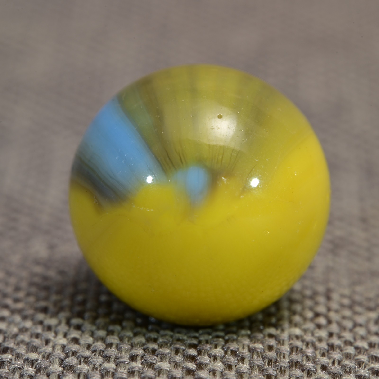 Master Sunburst Marble Vintage American 1930-1971 Ace Opaque Combo 19/32”
